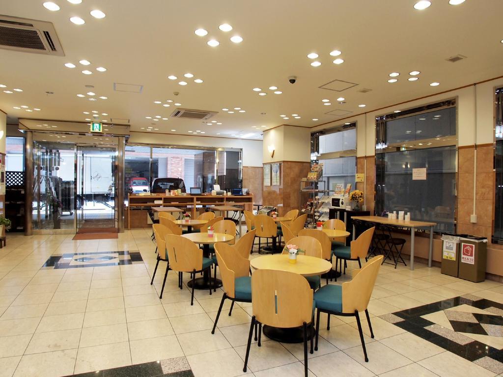 Toyoko Inn Hokkaido Sapporo-Eki Kita-Guchi Exterior photo