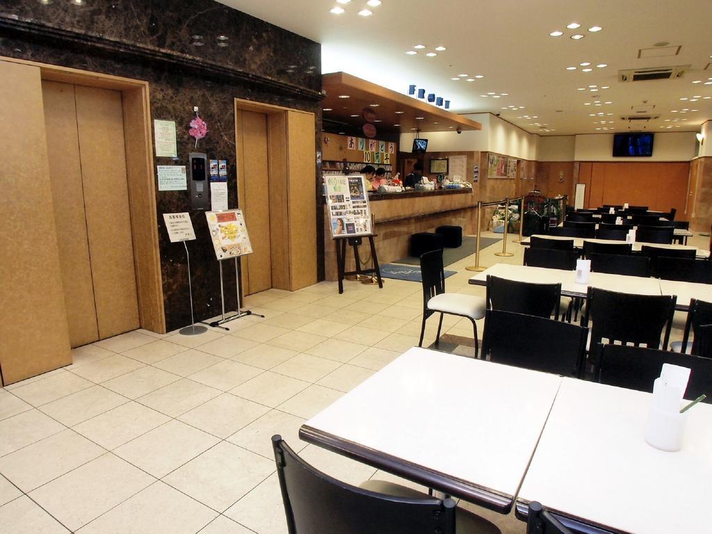 Toyoko Inn Hokkaido Sapporo-Eki Kita-Guchi Exterior photo